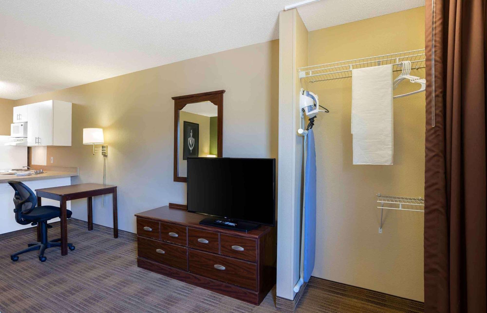 Extended Stay America Select Suites - Springfield - South Eksteriør bilde
